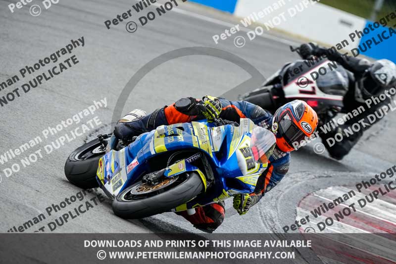 donington no limits trackday;donington park photographs;donington trackday photographs;no limits trackdays;peter wileman photography;trackday digital images;trackday photos